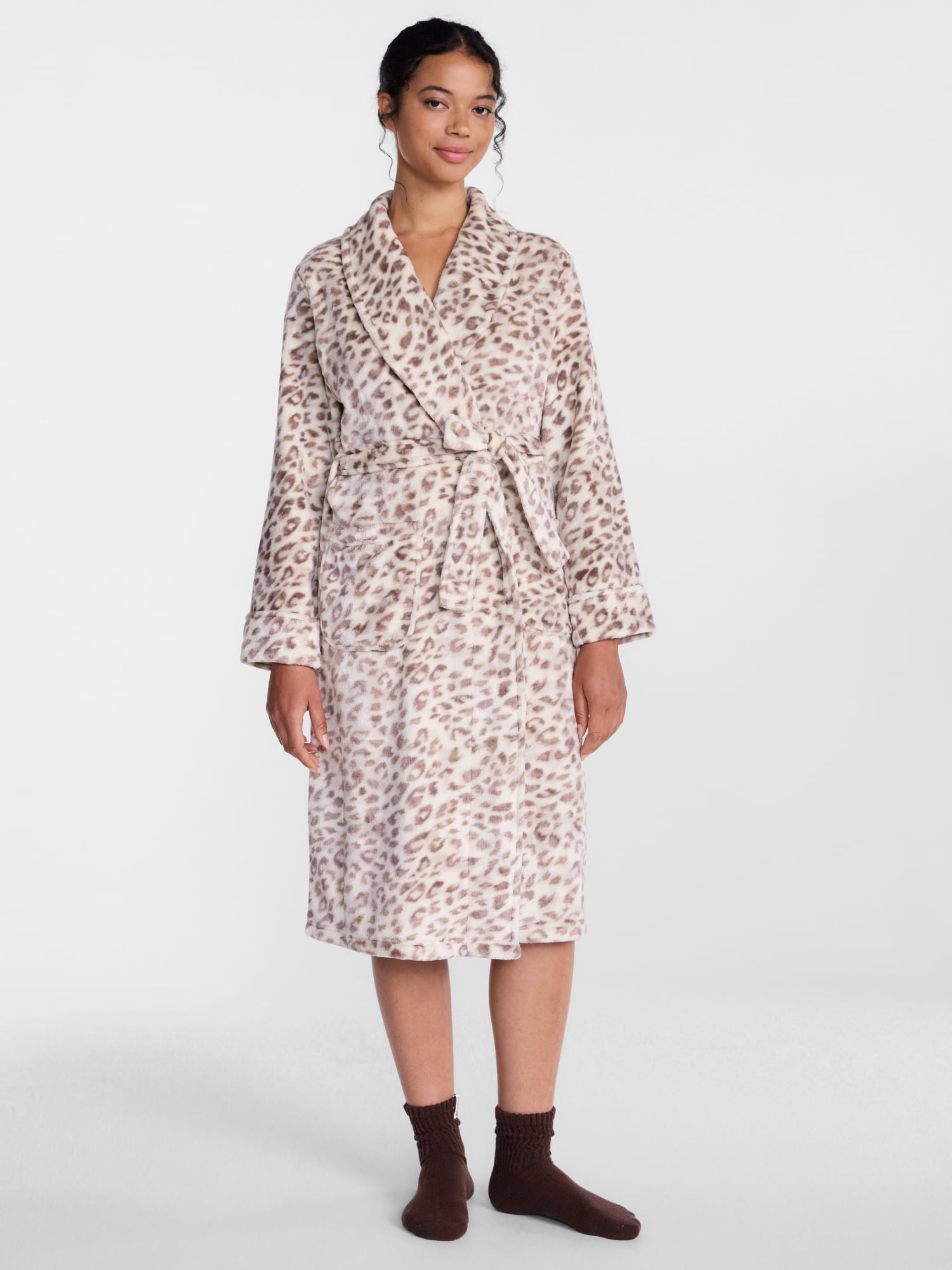 Joyspun Women's Plush Robe, Sizes S to 3X