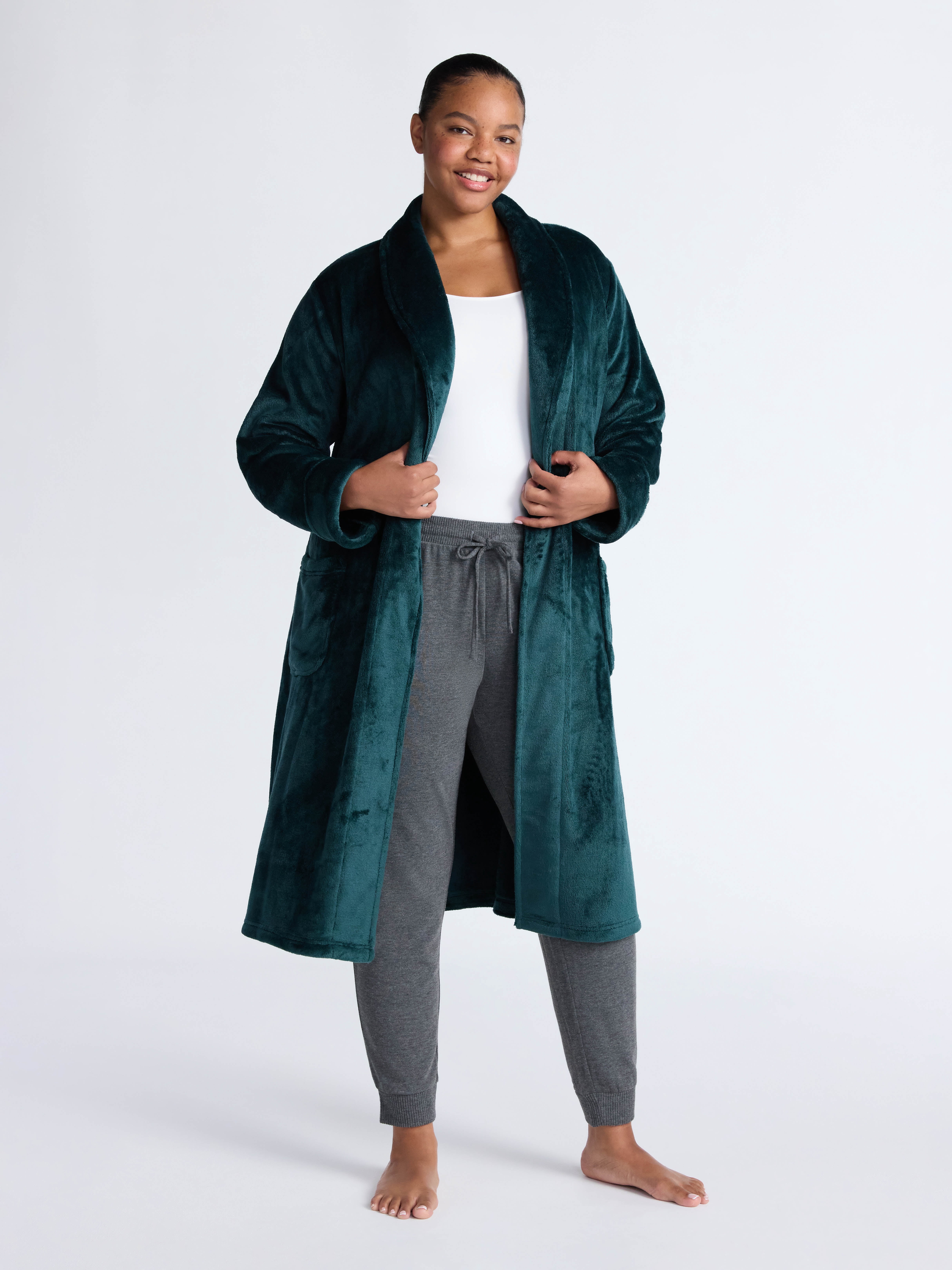 Joyspun Women's Plush Robe, Sizes S-3X