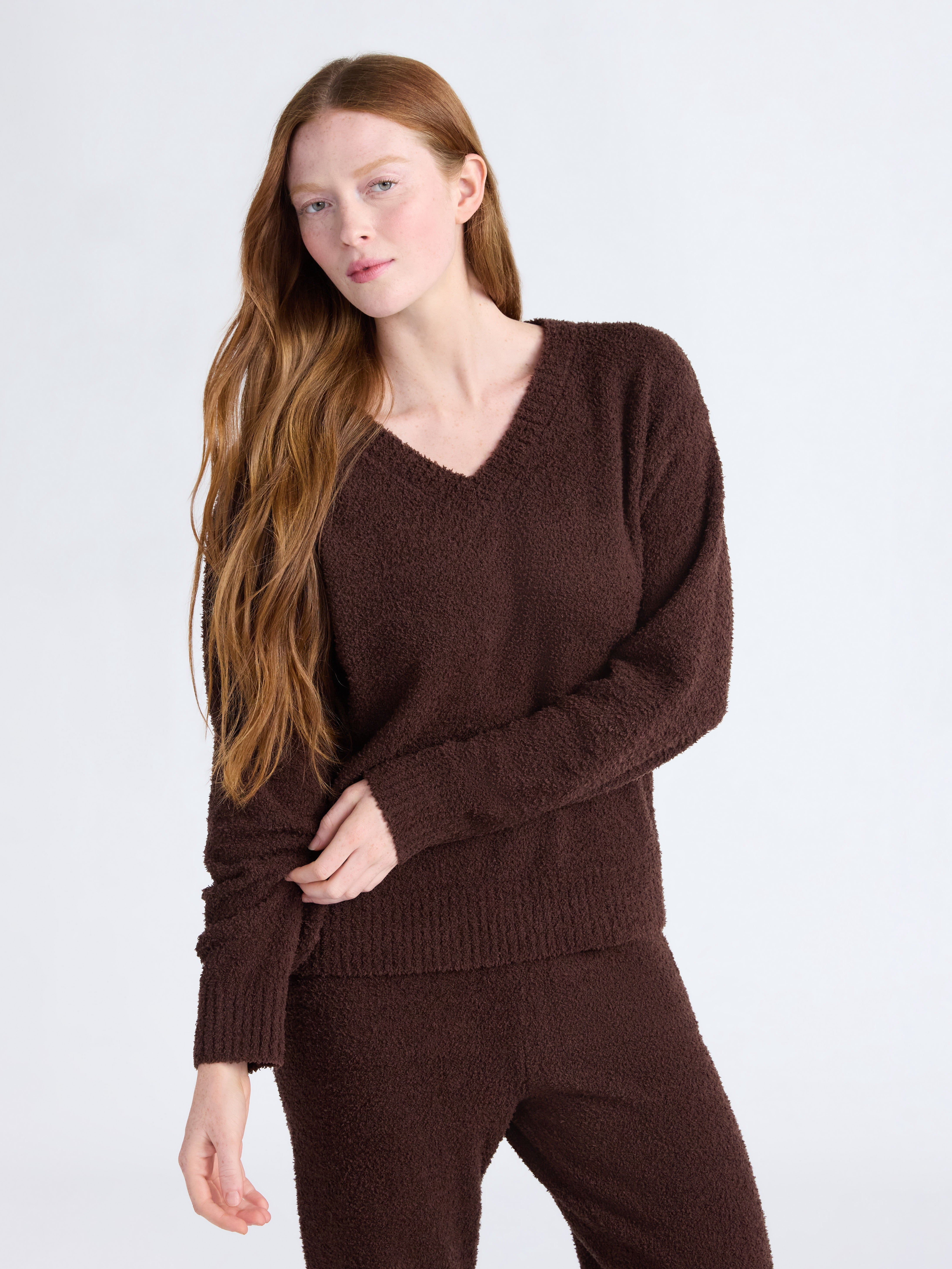 Joyspun Women's and Women's Plus Sleepwear Cozy Knit V-Neck Pullover Top, Sizes XS-3X