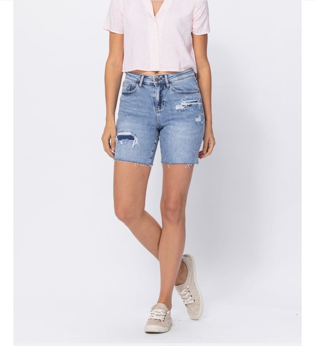JUDY BLUE MIDRISE LONG FRAY HEM SHORTS