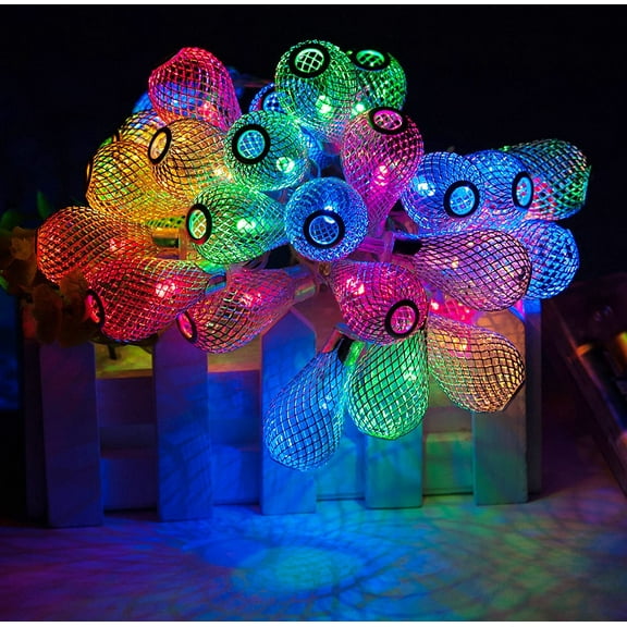 JUNELILY Christmas 30 LED Lantern Hanging String Lights Battery-Powered - Diamond Weave Water Drop - Colored Lights (9 ft)