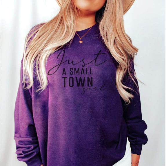 JUST A SMALL TOWN GIRL Graphic Unisex Fleece Pullover