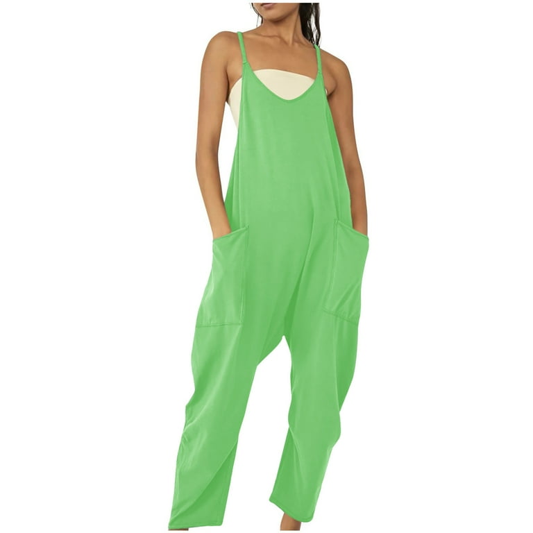 Fashion Living Solid Pocket Spaghetti Strap Loose Jumpsuits(5 colors) Fashion Living Solid Pocket Spaghetti Strap Loose Jumpsuits(5 colors)