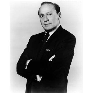 Jack Benny Circa 1950S Photo Print (8 x 10)
