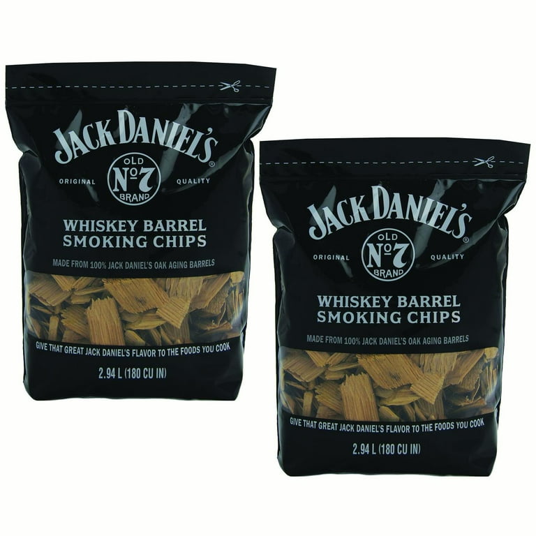 Jack Daniel s Whiskey Barrel Smoking Oak Wood Chips 180 Cubic Inches 2 Pack Walmart