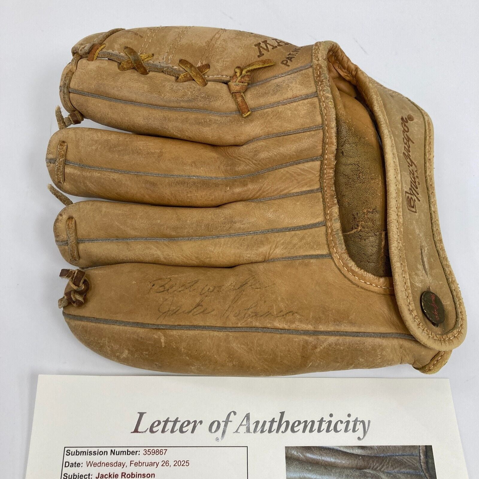 Jackie Robinson Single Signed Baseball Glove The Only One Known JSA COA ...