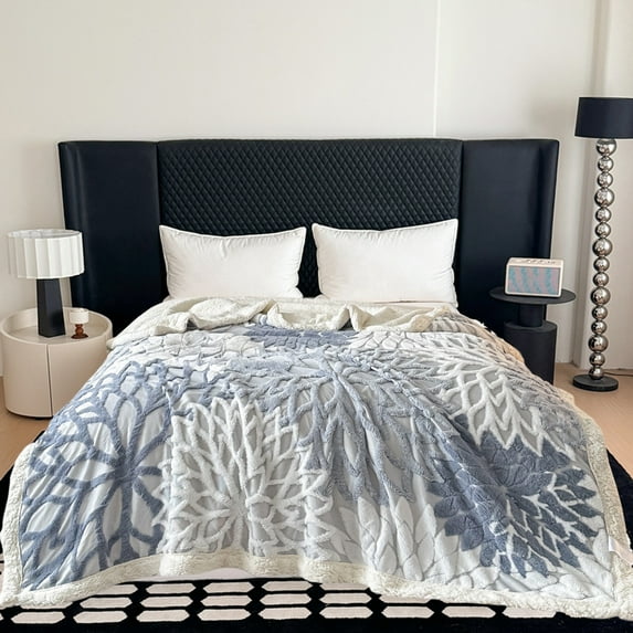 Jacquard Blanket 59.06 x 78.74 in, Thick Plush Fleece Bed Cover for Winter, Warm Air Conditioning Quilt for Double Bed, Soft Couch Throw, Lightweight & Breathable, Machine Washable Light Blue