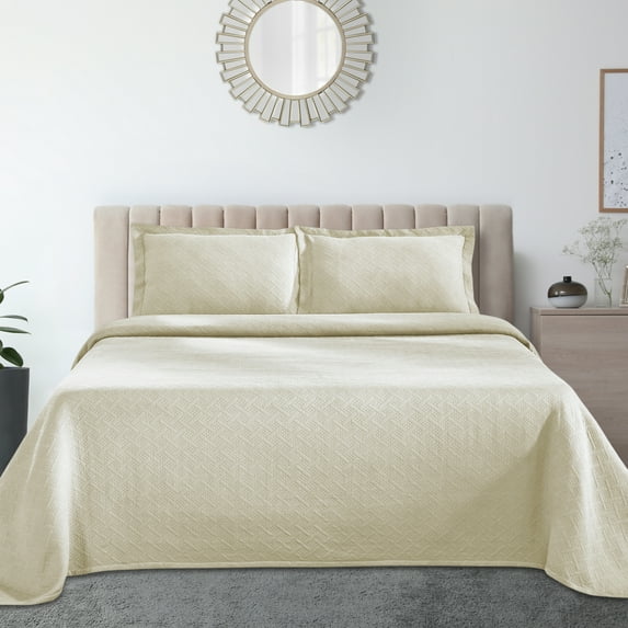 Jacquard Matelassé 100% Cotton Basketweave 3-Piece Bedspread Set, Embossed Cotton Fabric, Soft, Breathable, Medium Weight, Basketweave, Oversized Bedding , Queen, Ivory by Blue Nile Mills