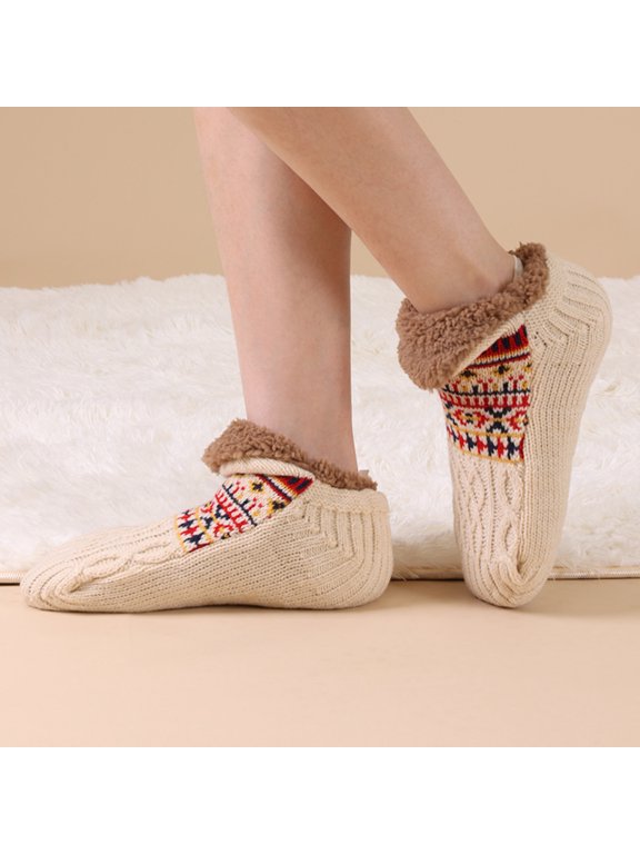 Jacquard diamond-patterned floor socks, thickened and reinforced for slip resistance, warmth, and comfortable sleep, suitable for indoor use, made of cotton fleece