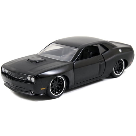 Jada Toys - 1:32 Fast & Furious - Dom's '12 Dodge Challenger SRT8