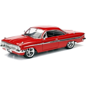 Jada Toys Fast & Furious 8 1:24 Diecast - Dom's Chevy Impala Vehicle , Red