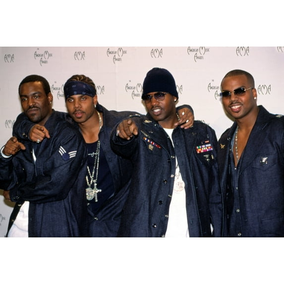 Jagged Edge At The American Music Awards, La, Ca 1902, By Robert Hepler Celebrity (20 x 16)