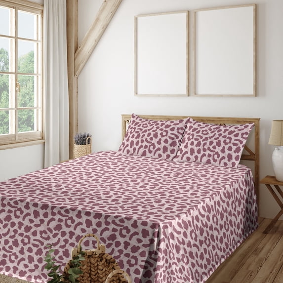 Ambesonne Jaguar Skin Pattern Fitted & Flat Sheet with Shams 4 Pcs Set, Wild Animal Art, Queen, Dried Rose Pale Pink