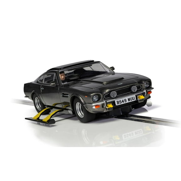James Bond Aston Martin V8 - The Living Daylights - 1/32 Scale