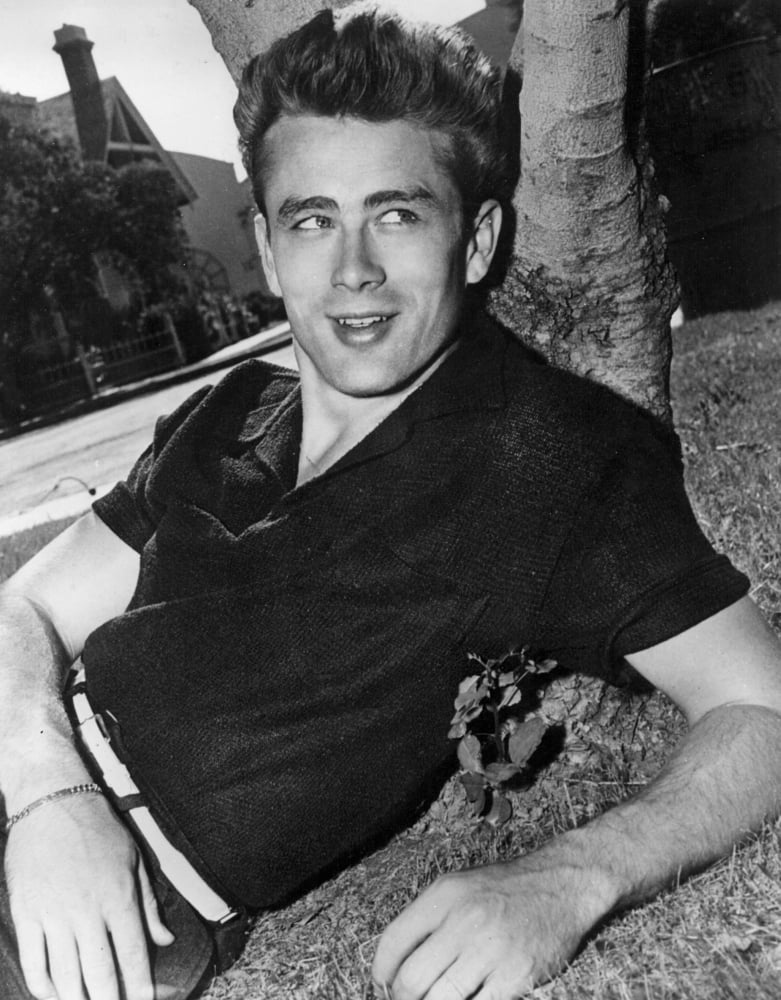James Dean Canvas Art - (16 x 20)