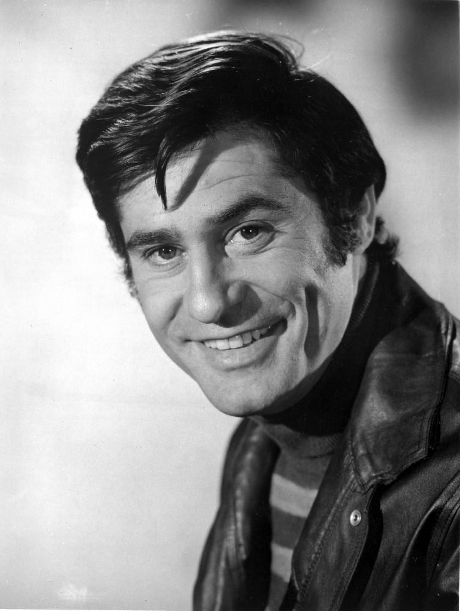 James Farentino wearing a leather jacket Photo Print (24 x 30