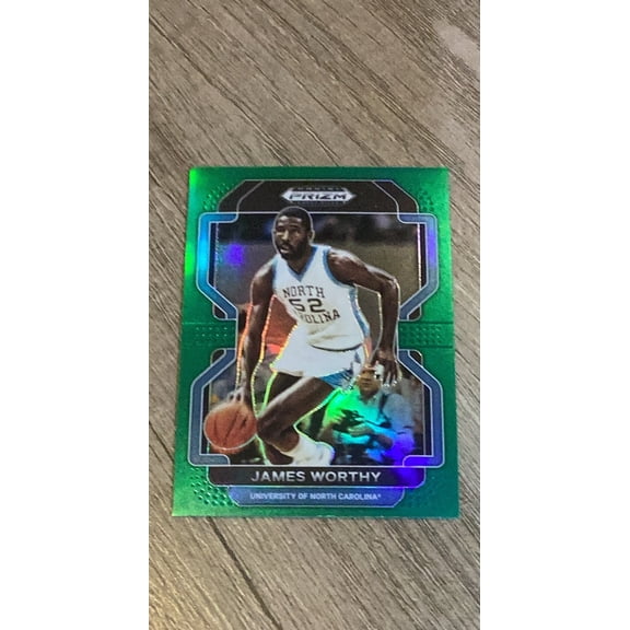 James Worthy NCAA North Carolina Tar Heels 2022 Prizm Draft Picks Green 21 trading card