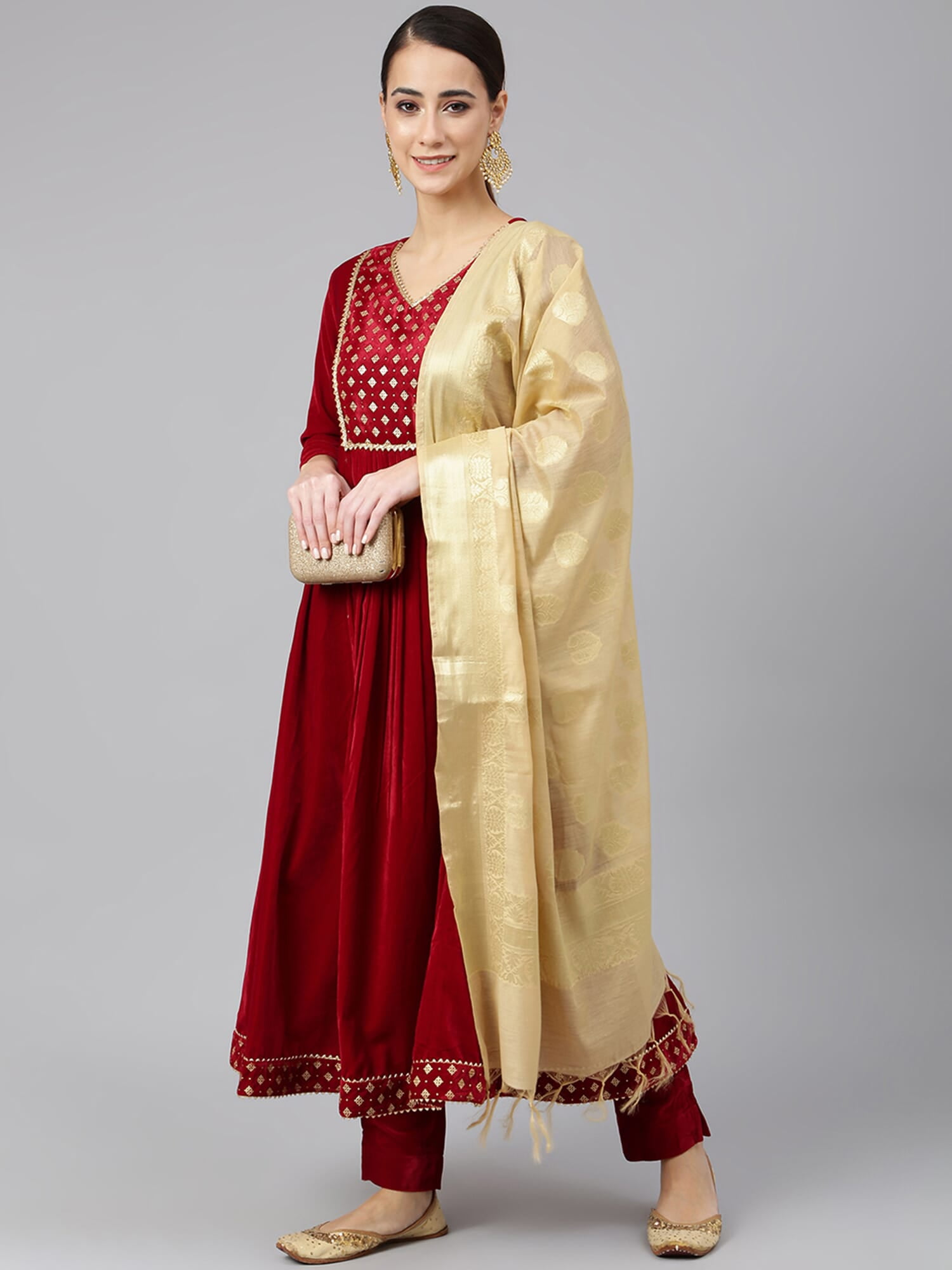 Women Maroon Floral Tiered Kurta With Pencil Pant & Dupatta