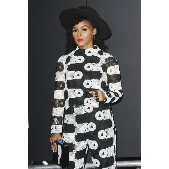 Janelle Mon���e At Arrivals For Creed Premiere The Regency Village Theatre Los Angeles Ca November 19 2015. Photo By
