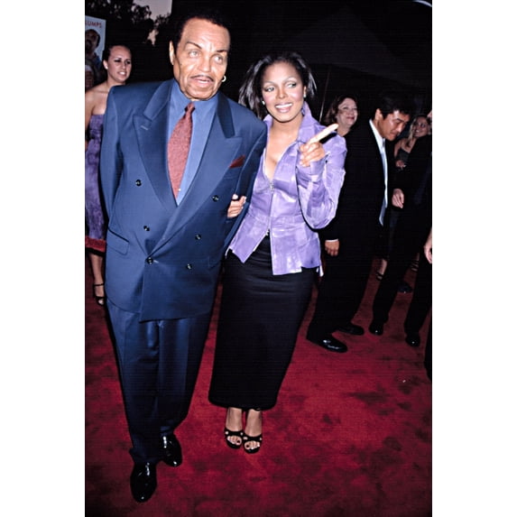 Janet Jackson And Dad Joe At Premiere Of Nutty Professor 2 The Klumps La Ca 72400 By Sean RobertsEverett