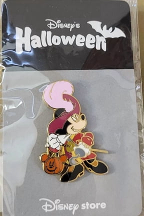 Japan Disney Store JDS TDL Halloween Mickey Dressed in Captain Hook Costume Pin