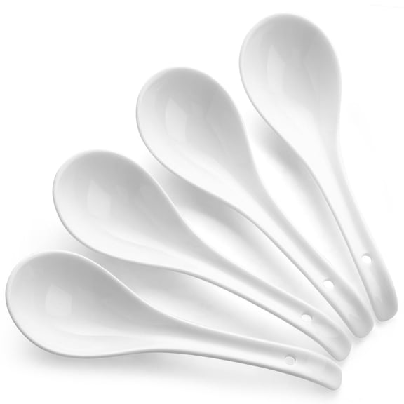 Japanese Ceramic Soup Spoons Set, White Large Ramen Pho Wonton Spoon with Non-Slip Hook, Deep Oval Design, Dishwasher Safe for Daily Use