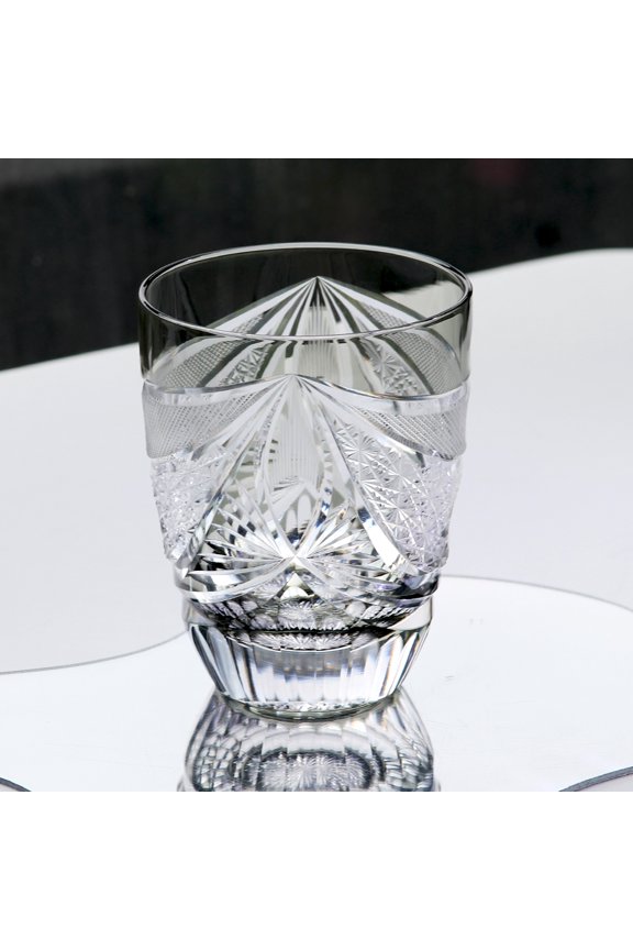 Japanese Style Hand-Cut Crystal Whiskey Glass, 300ml Edokiriko Heavy Base Rocks Tumbler for Sake & Cocktails, Premium Barware Gift Set