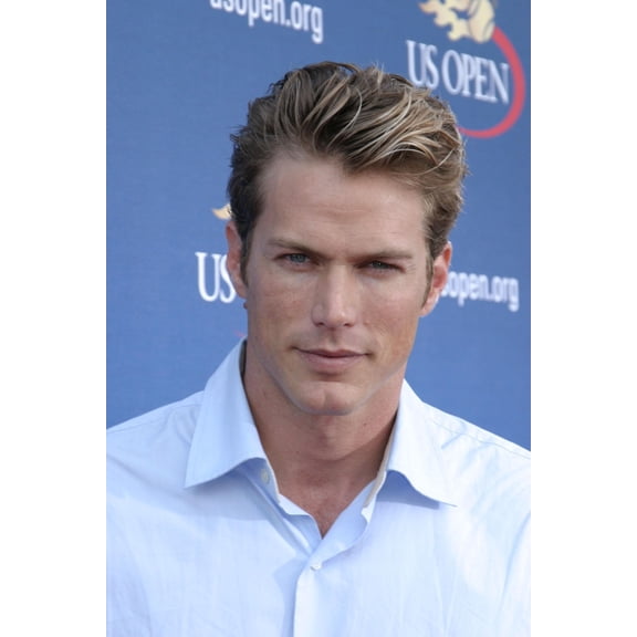 Jason Lewis In Attendance For U.S. Open Tennis Championship Finals, Arthur Ashe Stadium, Flushing, Ny, September 11, 2005. Photo By Rob RichEverett Collection Celebrity (16 x 20)