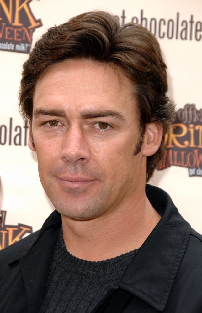 Jason Sehorn At Arrivals For Angie Harmon Unveils New Got Milk Ad Campaign Canvas Art -  (16 x 20)