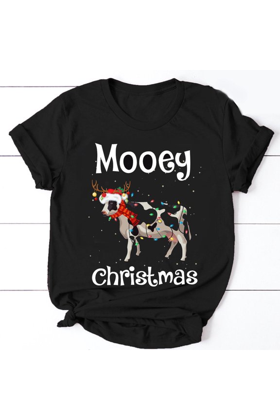 Mooey Christmas Funny Santa Cow Heifer T-shirt