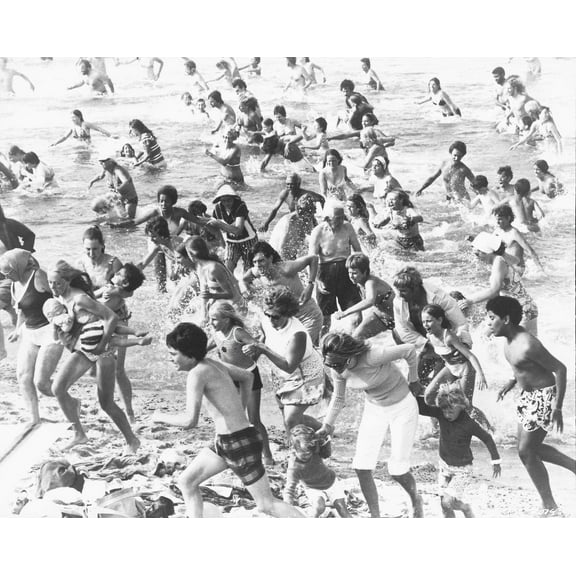 Jaws Swimmers Running 24x36 Classic Hollywood Poster