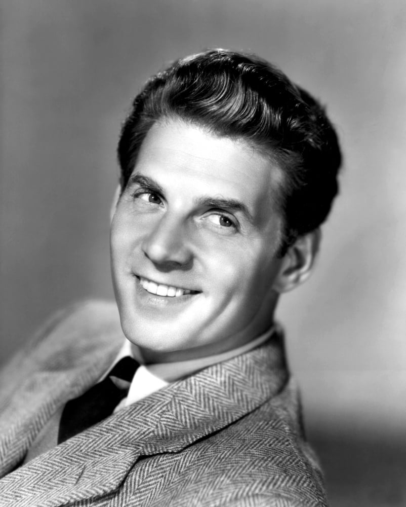 Jean Pierre Aumont Canvas Art - (16 x 20)
