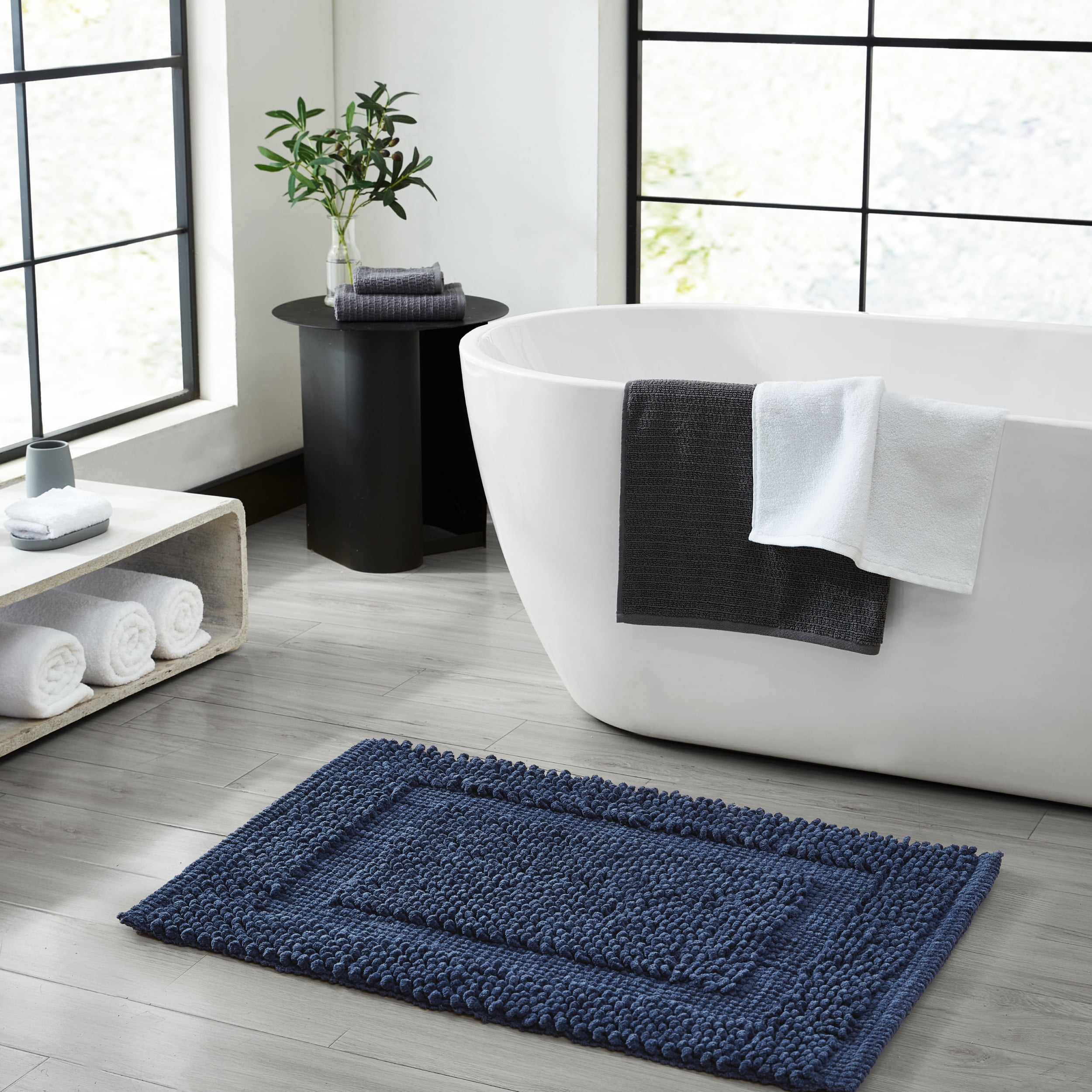 Jean Pierre New York Sophie Border 100% Cotton Bath Mat - Non-Slip Bath Rug - Midnight Navy - 20" x 32"