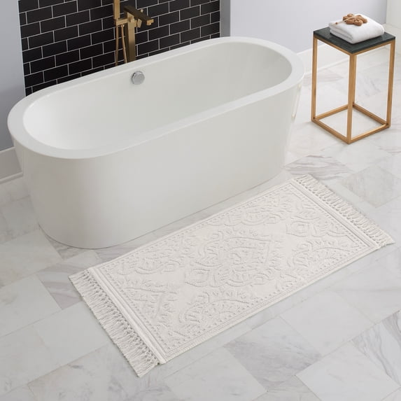 Jean Pierre Ricardo Cotton Fringe 27 x 45 in. Bath Rug, White