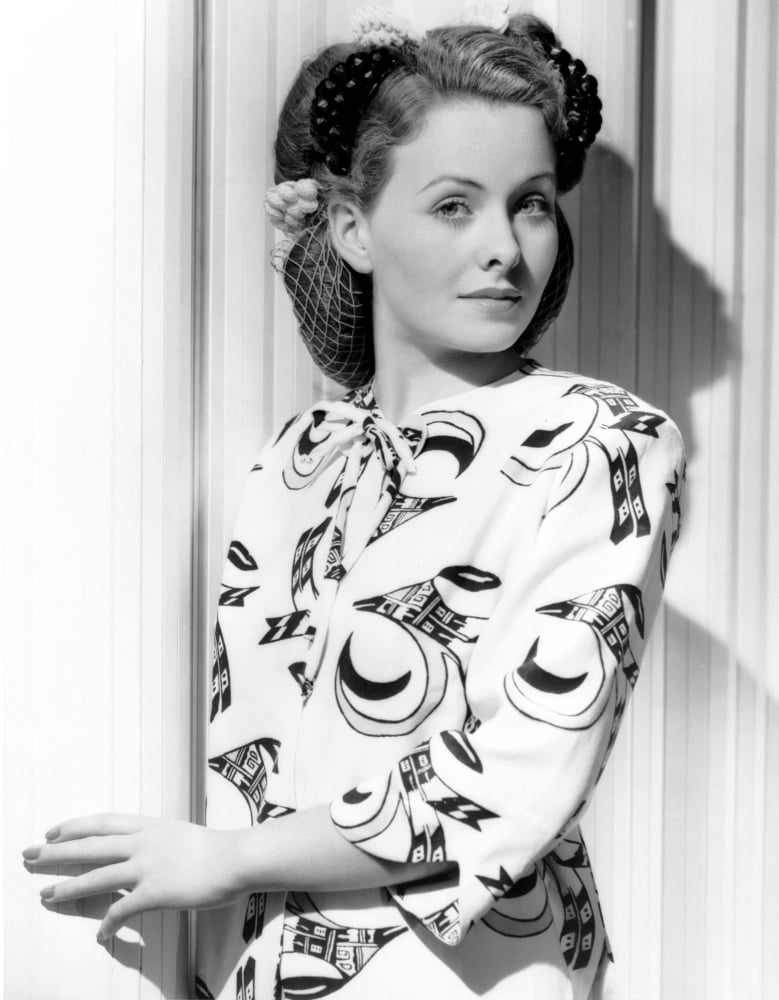 Jeanne Crain Canvas Art - (16 x 20)