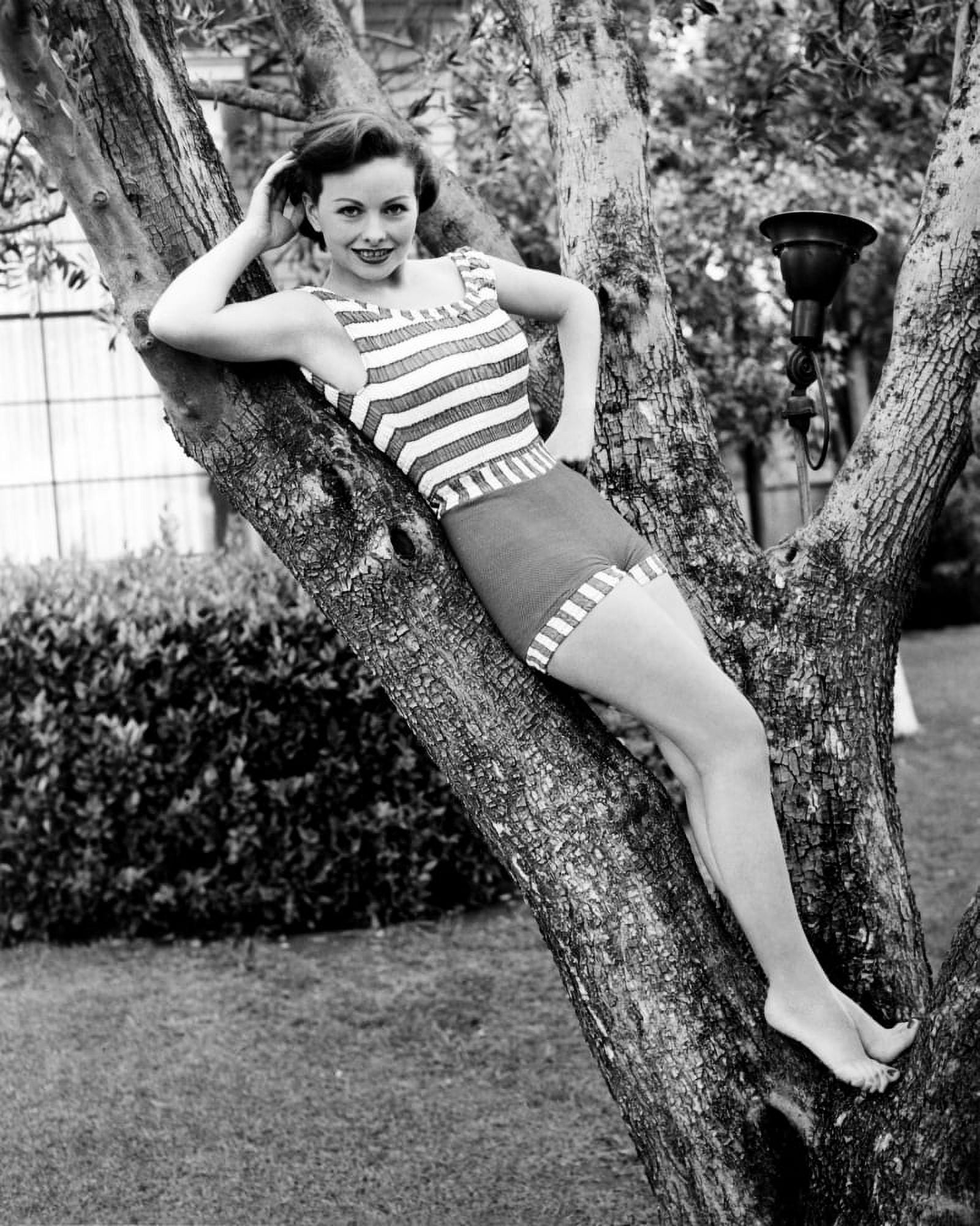 Jeanne Crain Canvas Art - (16 x 20)