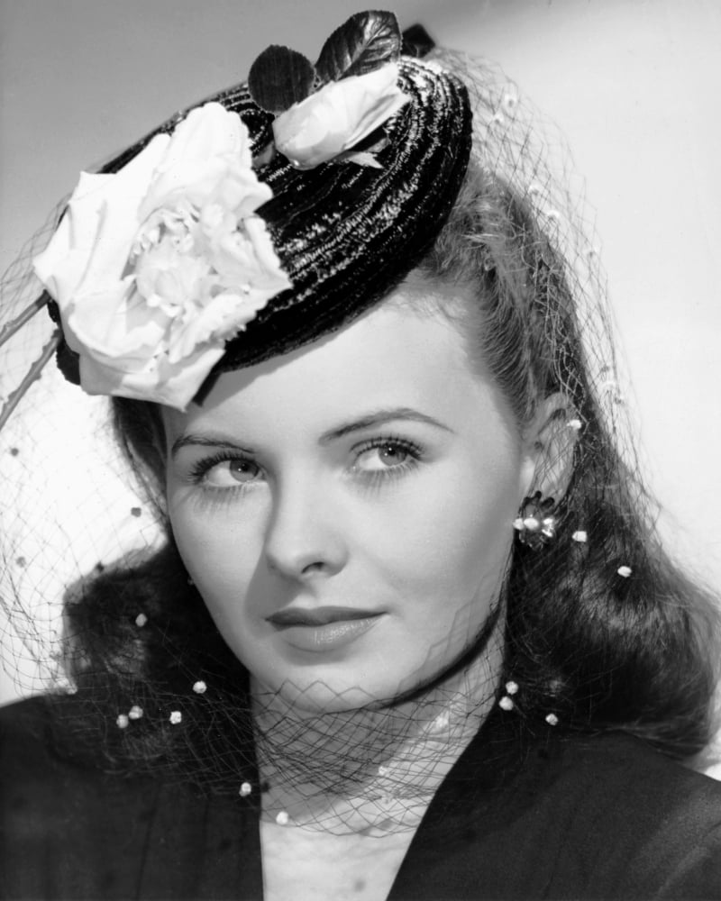 Jeanne Crain Canvas Art - (16 x 20)