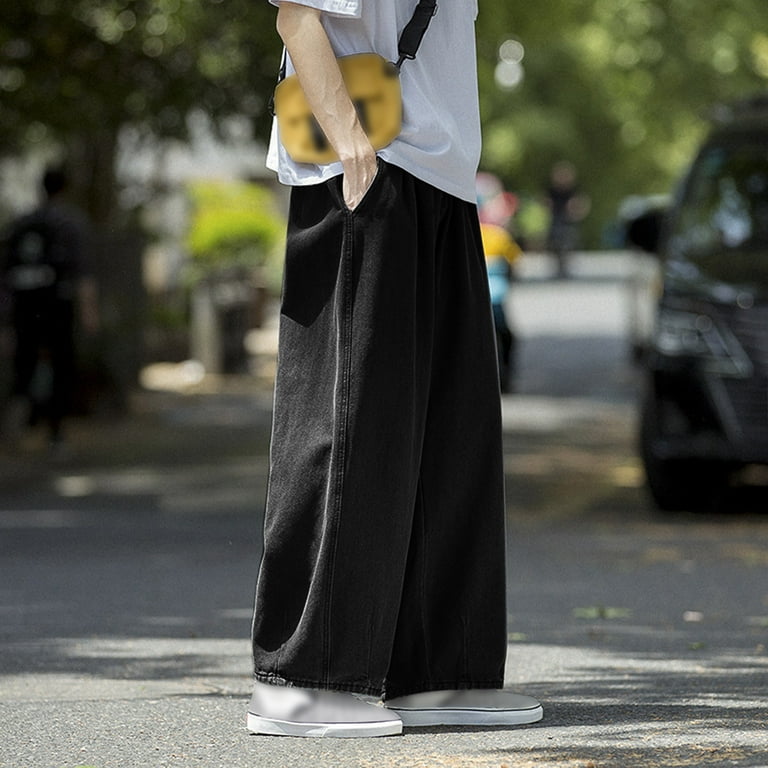Street Style: Baggy Pants Outfit  Casual outfits, Fashion, Street style