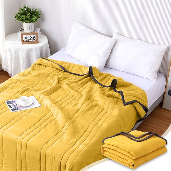 JeashCHAT Summer Cooling Comforter 70.8x78.7 inch Double Sided Lightweight Bed Blanket for All Season, Oversized Quilt Bedding for Home Bedroom Dorm Room, Yellow