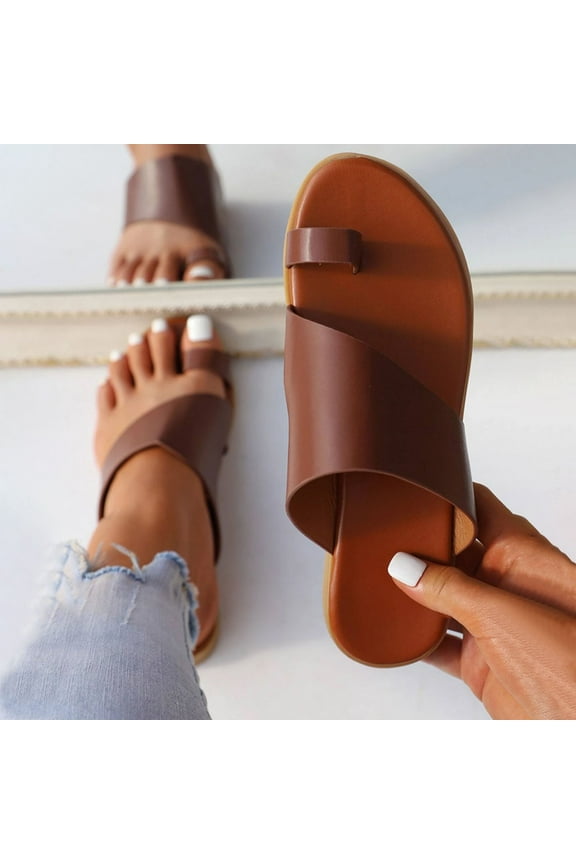 Women's Flat Thong Flip Flop Sandals Open Toe Wide Fit Slide Sandals Summer Beach Slippers Ladies Lightweight Orthotic Slip on Sandals (Brown)