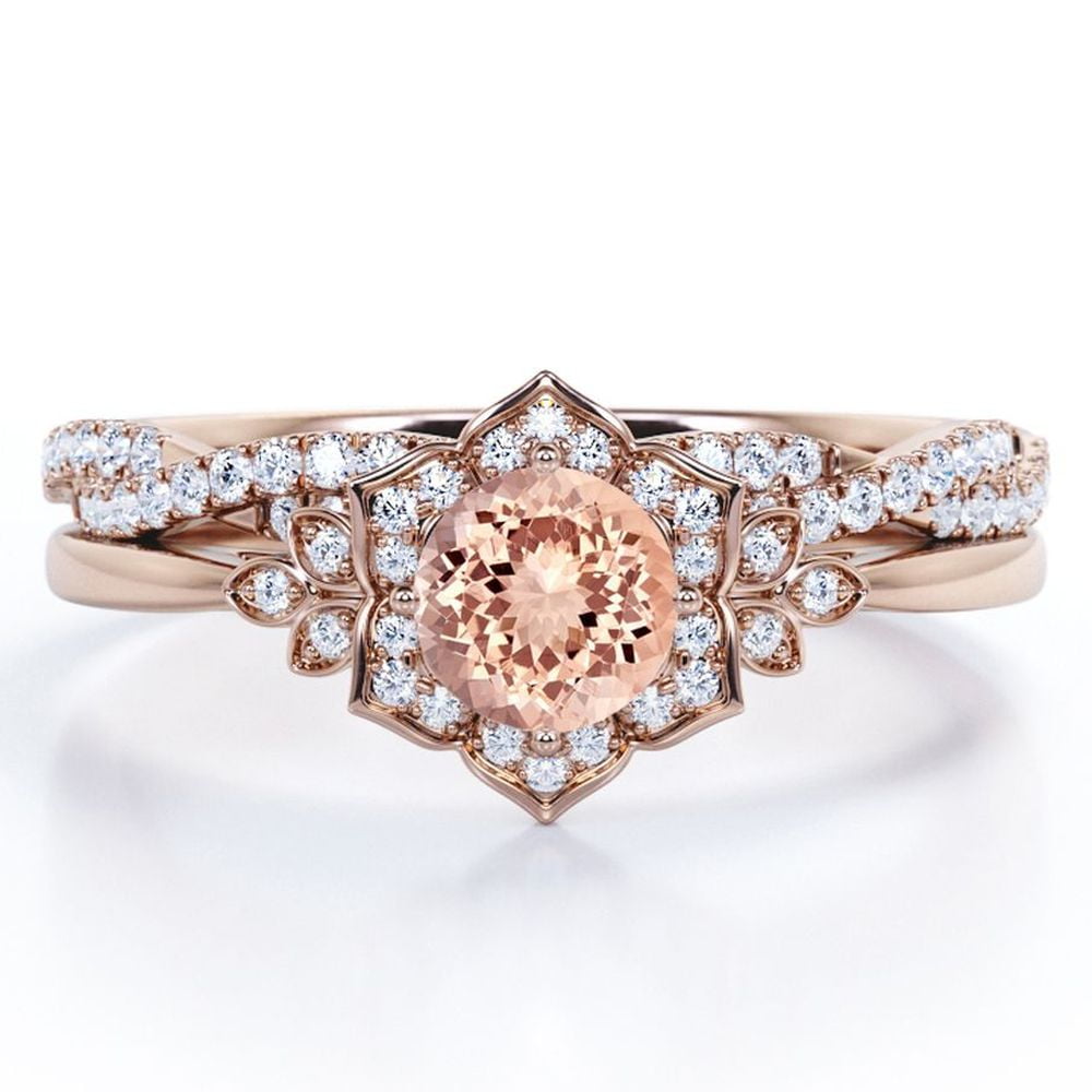 JeenMata Flower Halo Bezel 1.5 Carat Round Cut Pinky Peach