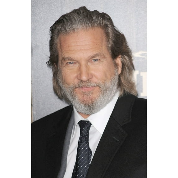 Jeff Bridges At Arrivals For True Grit Premiere The Ziegfeld Theatre New York Ny December 14 2010. Photo By Kristin