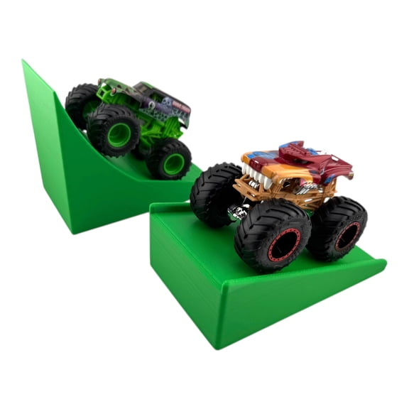 Jeff Did It - Hot Wheels Style Monster Truck / Car - Green 2 Lane Medium MT Jump and Stunt Ramp Free Style 1:64 Scale - Anti-Slip Rubber Feet