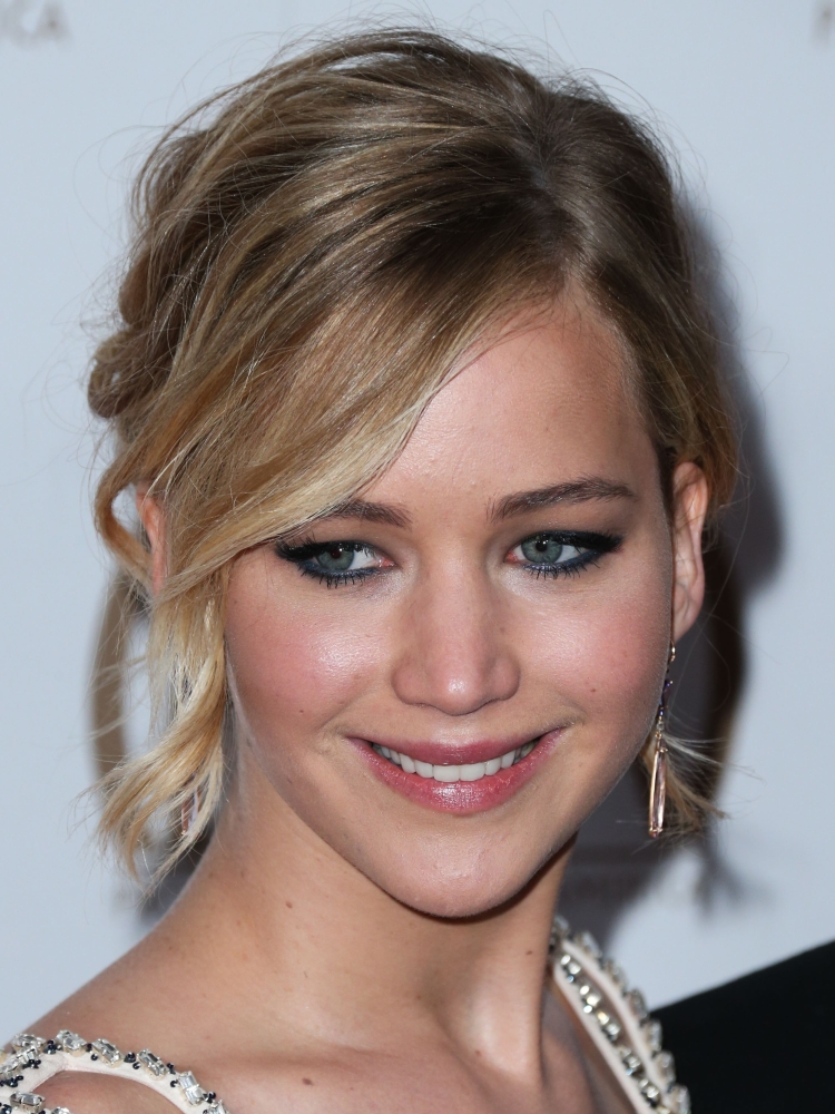 Jennifer Lawrence At Arrivals For 26Th Annual Producers Guild Awards - Pga 2015 Canvas Art - (16 x 20)