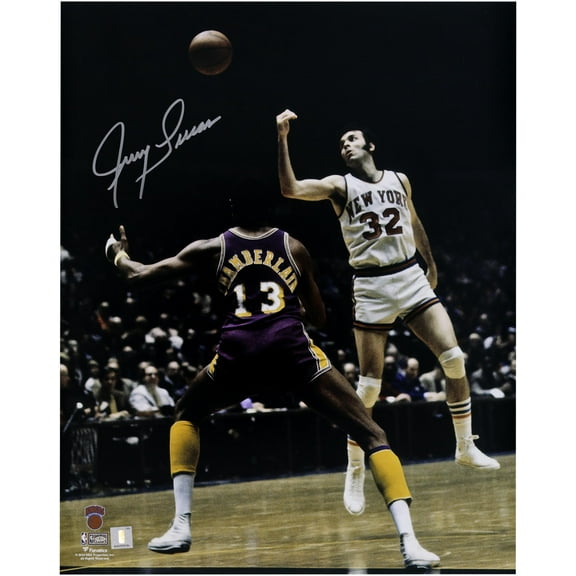 Jerry Lucas New York Knicks Autographed 16" x 20" Passing vs. Los Angeles Lakers Photograph - Fanatics Authentic Certified