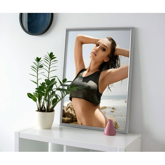Jessica Alba Hot Poster or Canvas Wall Art