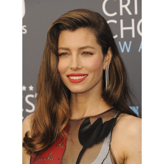 Jessica Biel At Arrivals For The Critics' Choice Awards 2018 Barker Hangar Santa Monica Ca January 11 2018. Photo By