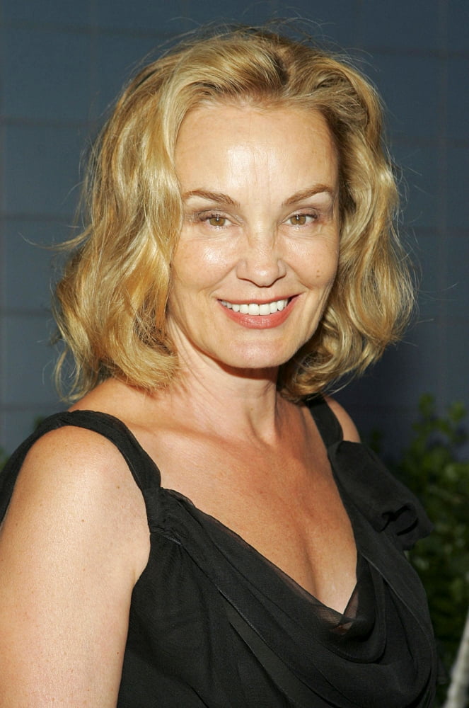Jessica Lange At Arrivals For Broken Flowers Premiere Canvas Art - (16 x 20)