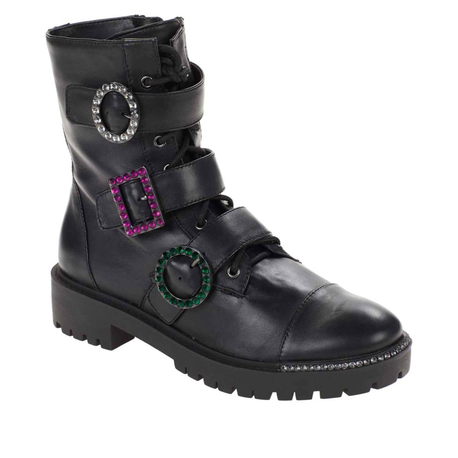 kirlah boot in patent plaid