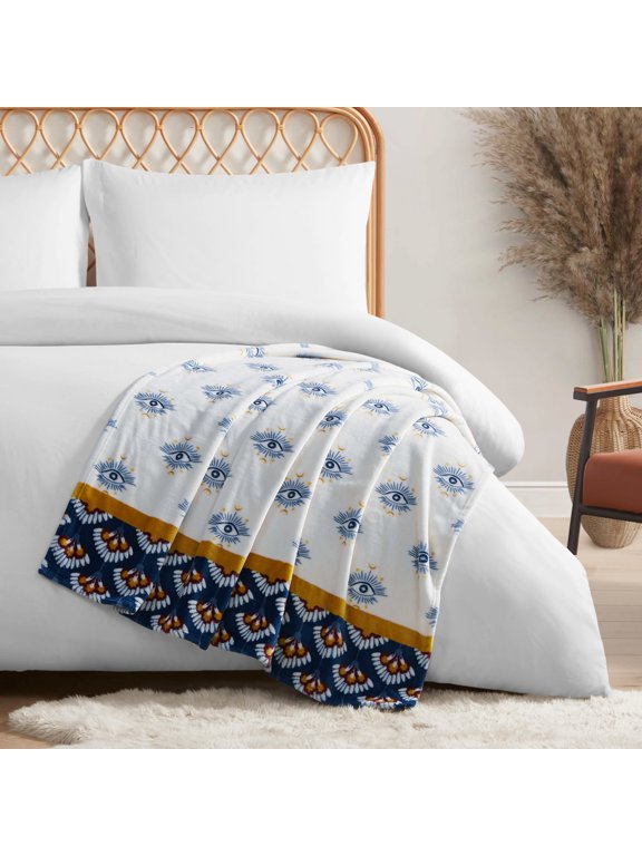 Plush Throw Blanket, White / Navy, 50" x 70"
